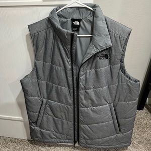 NorthFace Size L Vest